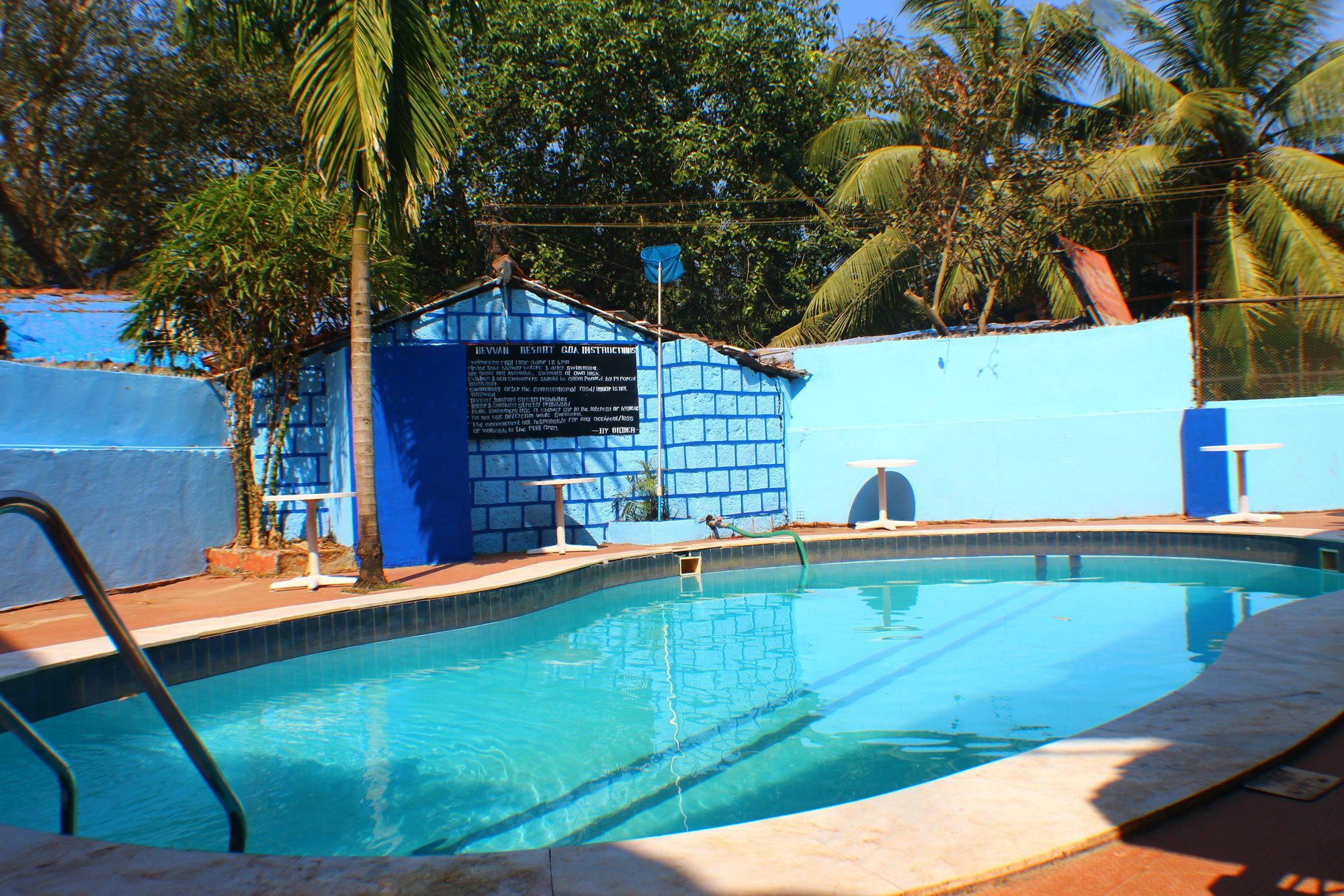 Oyo 7490 Bevvan Resort Calangute Eksteriør billede